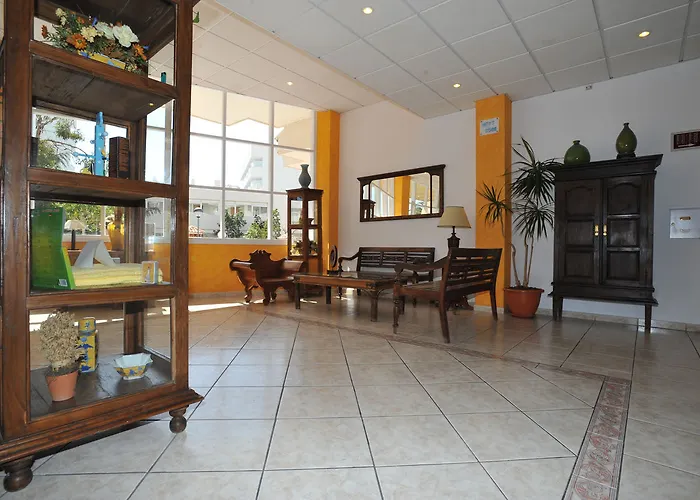 Oro Blanco 호텔 2*