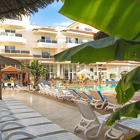 Hotel Oro Blanco