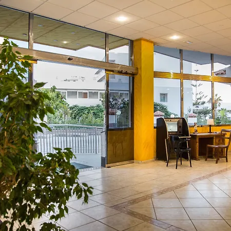 호텔 Oro Blanco 2*